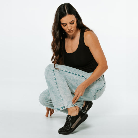 Lifestyle image for Baxley Sneaker - Black